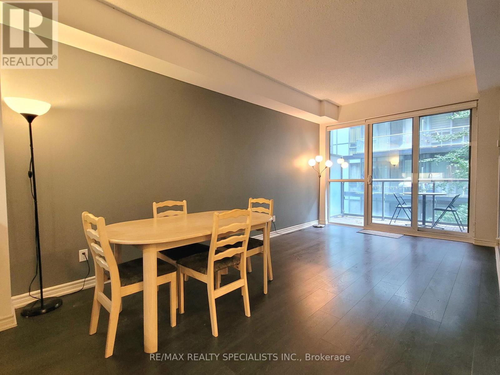 823 - 15 James Finlay Way, Toronto, Ontario  M3M 0B3 - Photo 7 - W13859708
