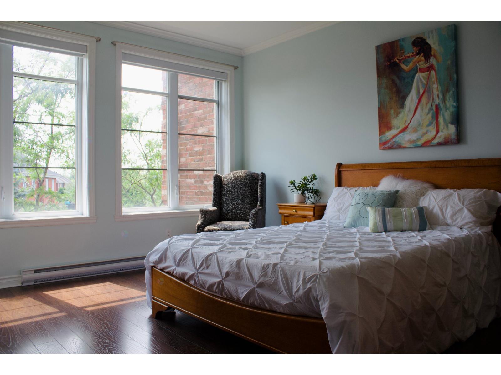 9 Av. de Sardaigne|#207 Candiac Quebec Canada J5R0E5 2