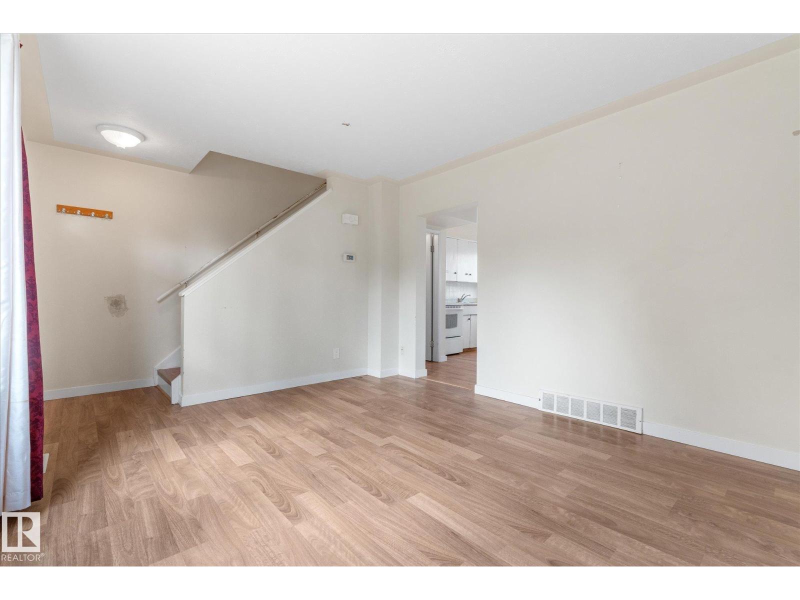 13307 89A ST NW