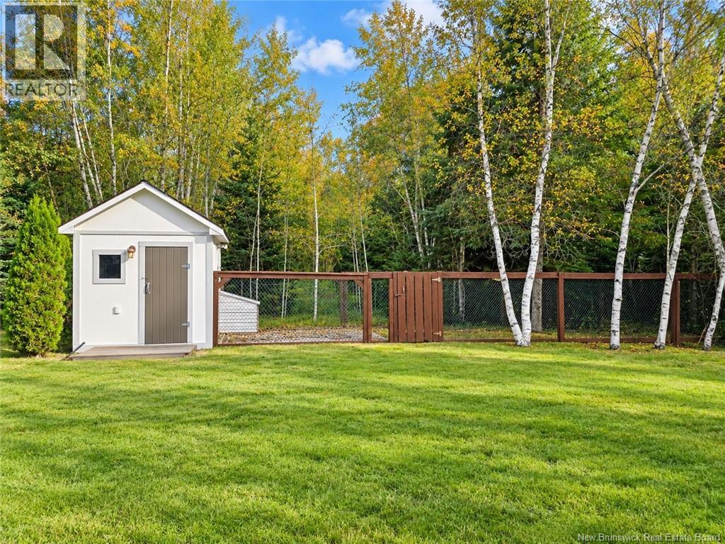656 Sureau Blanc, Tracadie, New Brunswick  E1X 4T9 - Photo 5 - NB148827