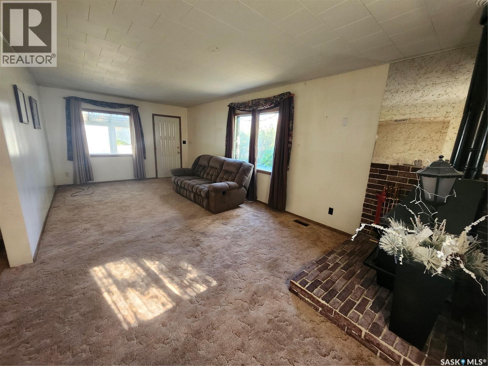 115 Halyard Street, Pennant, Saskatchewan  S0N 1X0 - Photo 13 - SK050327