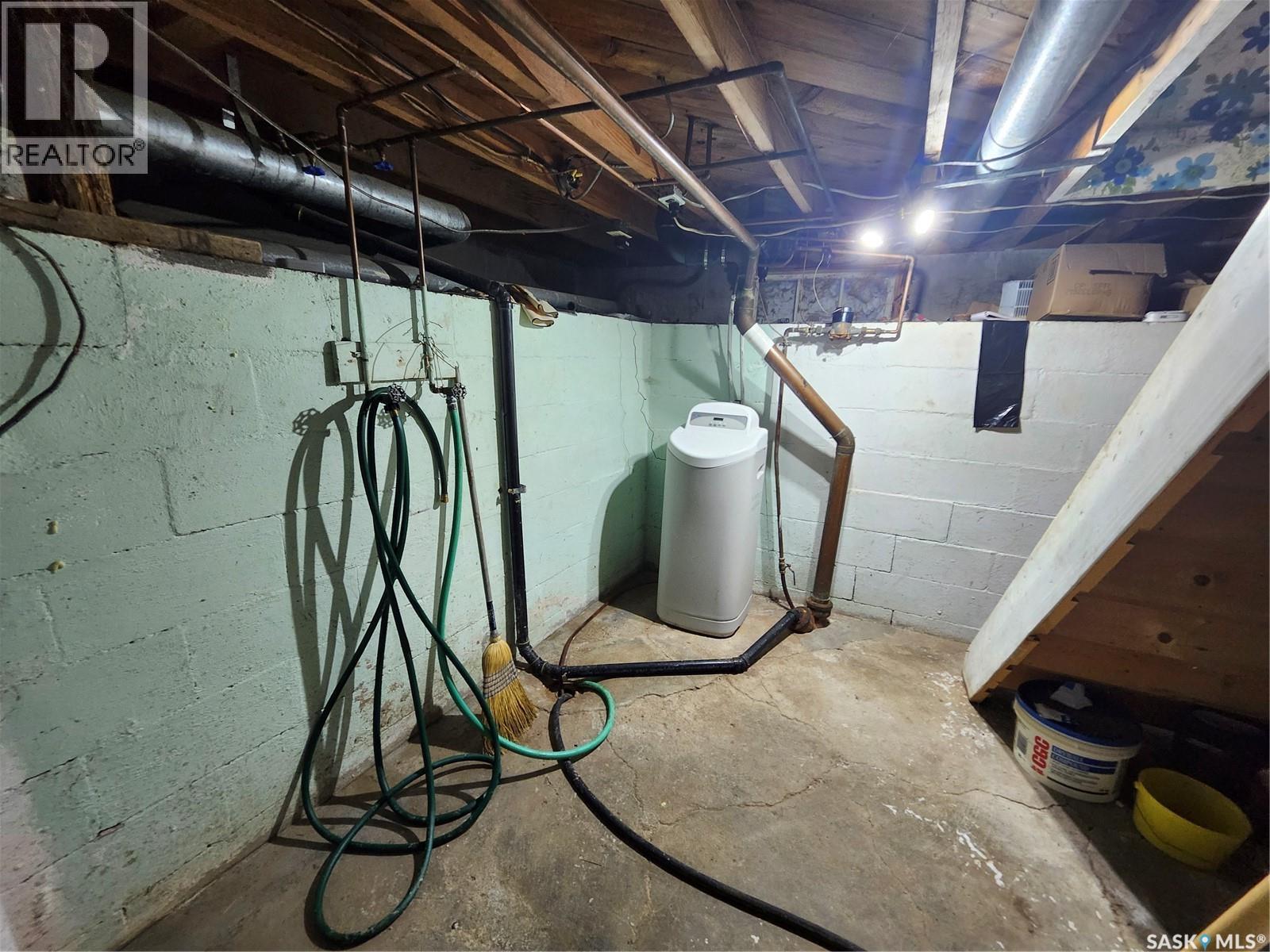 115 Halyard Street, Pennant, Saskatchewan  S0N 1X0 - Photo 22 - SK050327