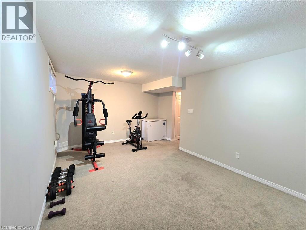 286 Sophia Crescent, Kitchener, Ontario  N2R 1X9 - Photo 28 - 40866989