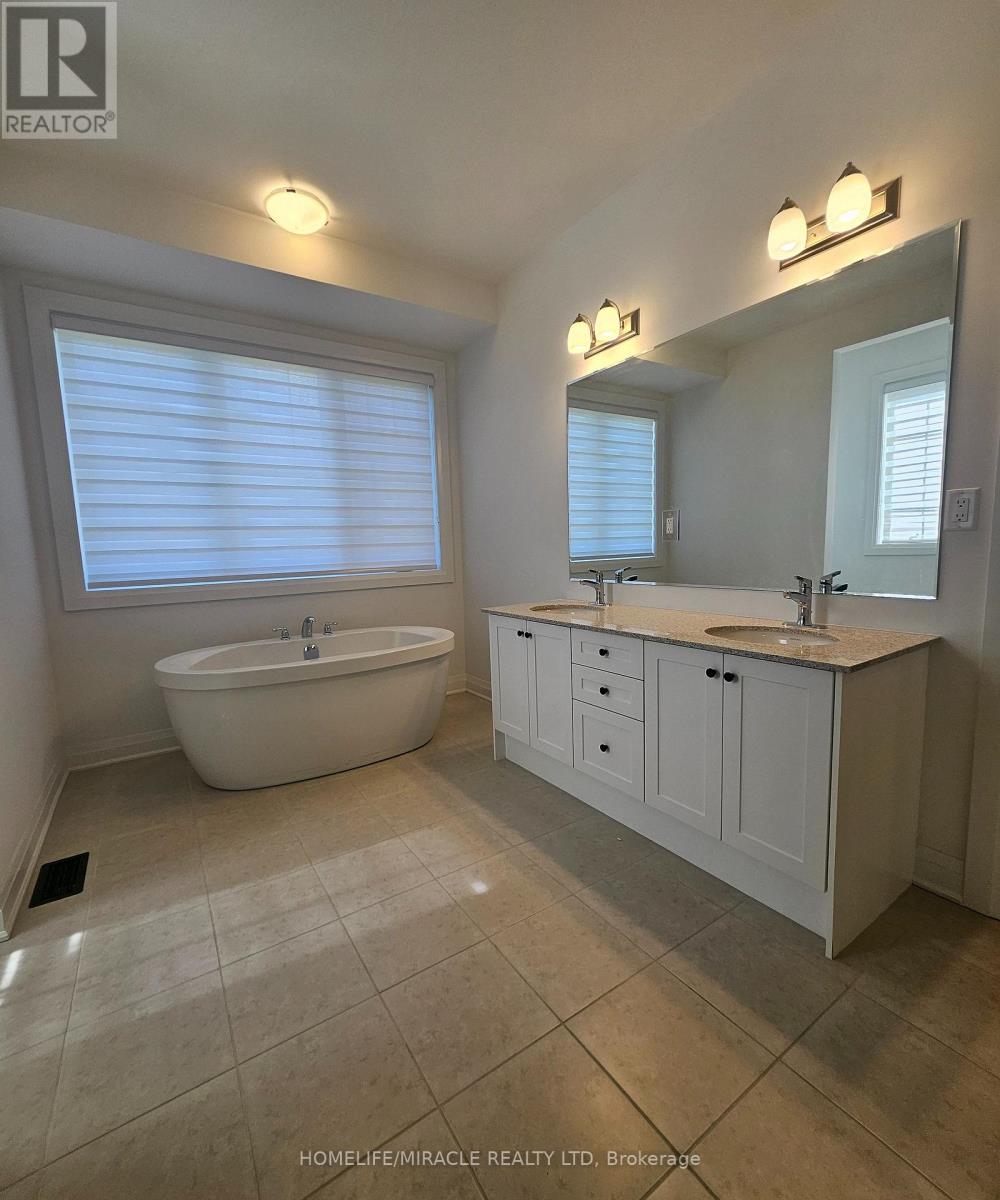 1869 Narcissus Gardens, Pickering, Ontario  L1X 2R2 - Photo 30 - E13642430