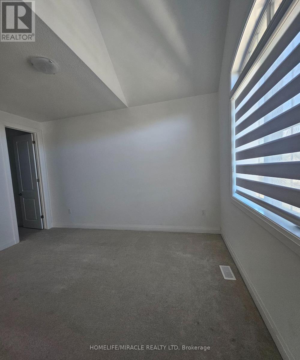 1869 Narcissus Gardens, Pickering, Ontario  L1X 2R2 - Photo 36 - E13642430