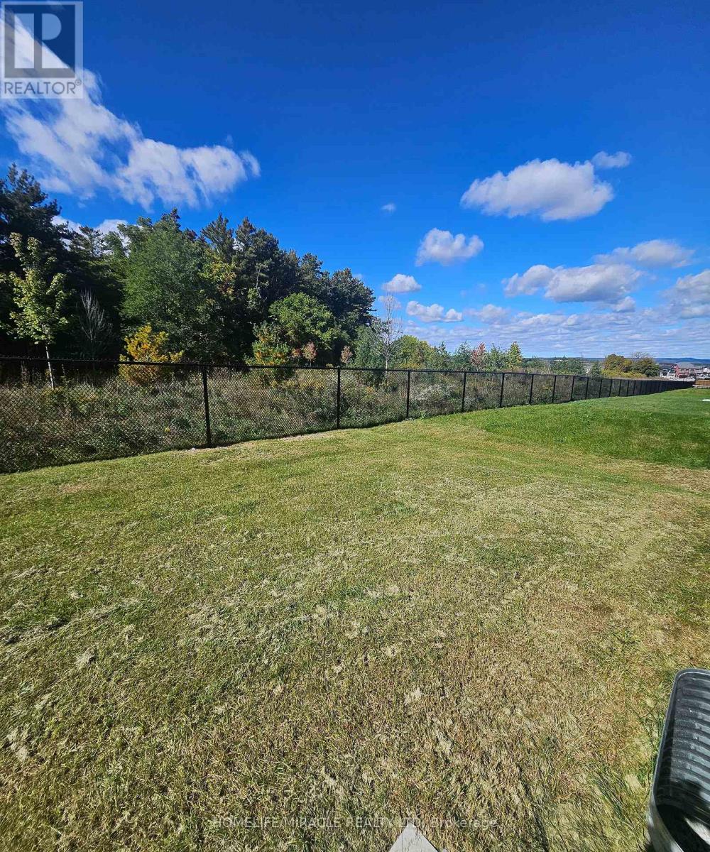 1869 Narcissus Gardens, Pickering, Ontario  L1X 2R2 - Photo 37 - E13642430