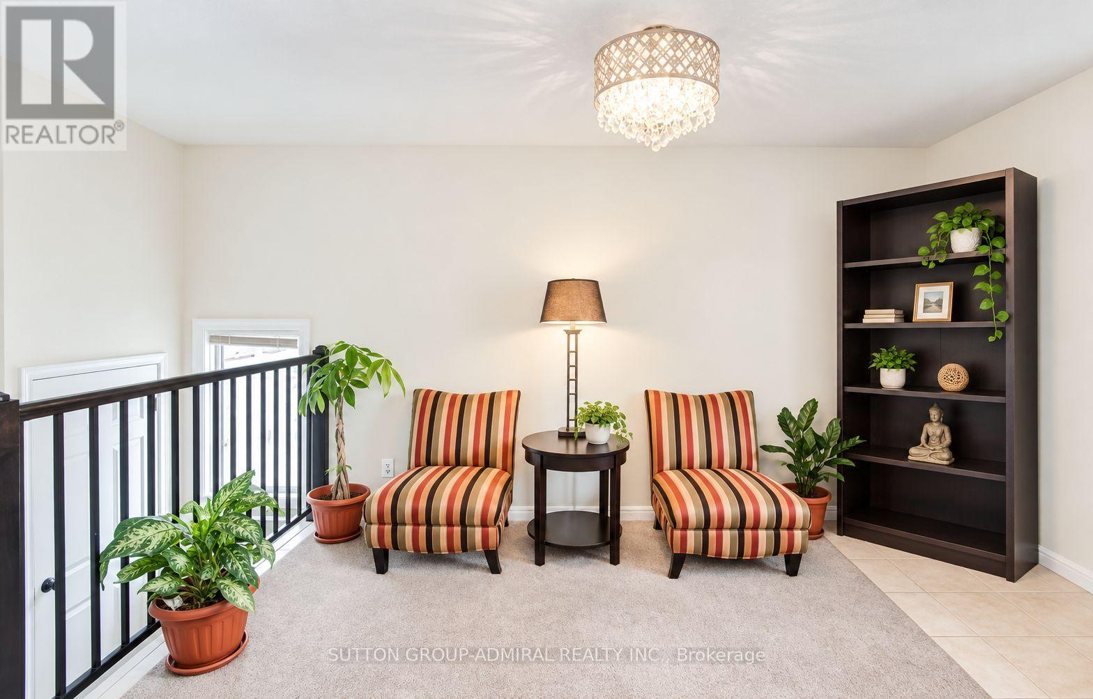 Upper - 2538 Weston Road, Toronto, Ontario  M9N 2A6 - Photo 2 - W13813498