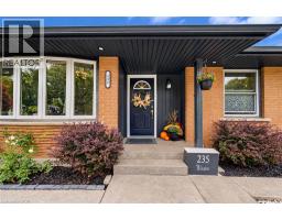 235 WINSTON Boulevard, Cambridge, Ontario