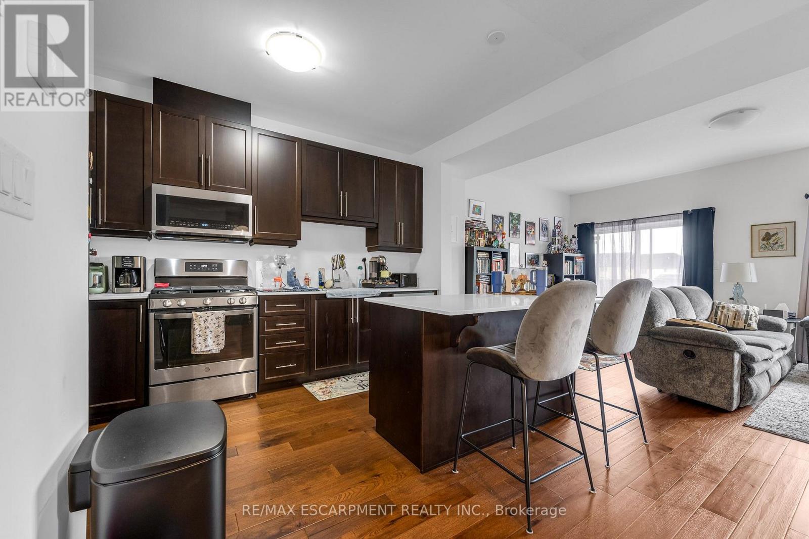 4879 Connor Drive, Lincoln, Ontario  L3J 0S2 - Photo 2 - X13860202