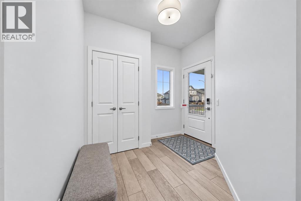 168 Magnolia Manor SE, Calgary, Alberta  T3M 3J1 - Photo 3 - A2349098