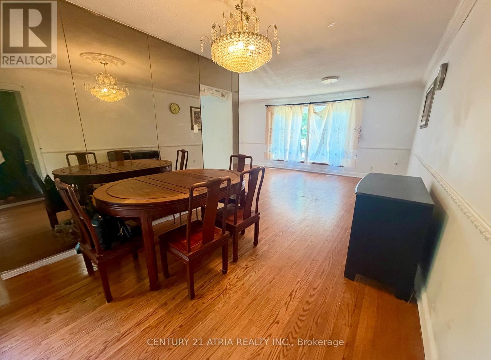 Ground Level - 24 Axsmith Crescent, Toronto, Ontario  M2J 3K3 - Photo 3 - C13860204