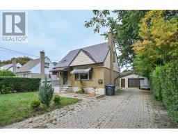 88 MCCAUL STREET, Brampton, Ontario