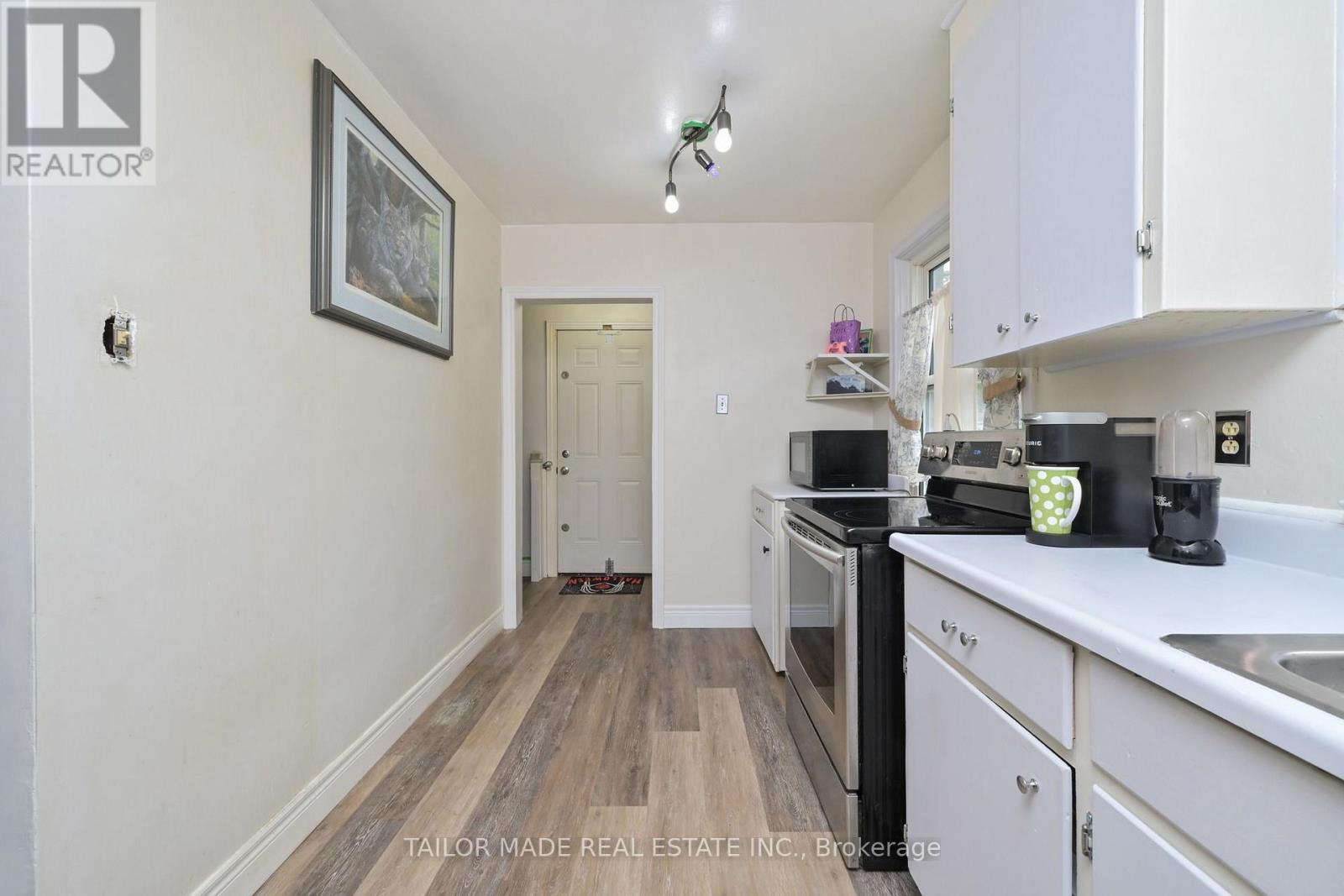 88 Mccaul Street, Brampton, Ontario  L6V 1J3 - Photo 6 - W13800670