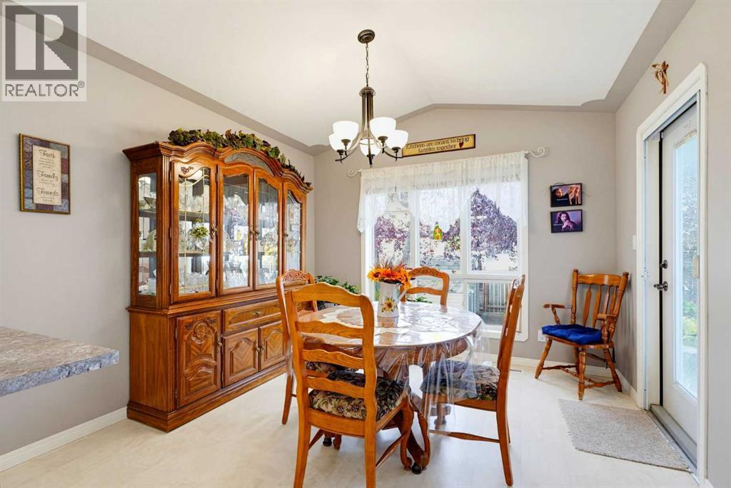 66 Dumas Crescent, Red Deer, Alberta  T4R 2S7 - Photo 9 - A2344321