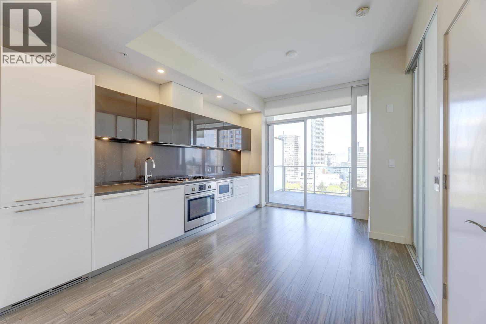 9XX 6383 MCKAY AVENUE, burnaby, British Columbia
