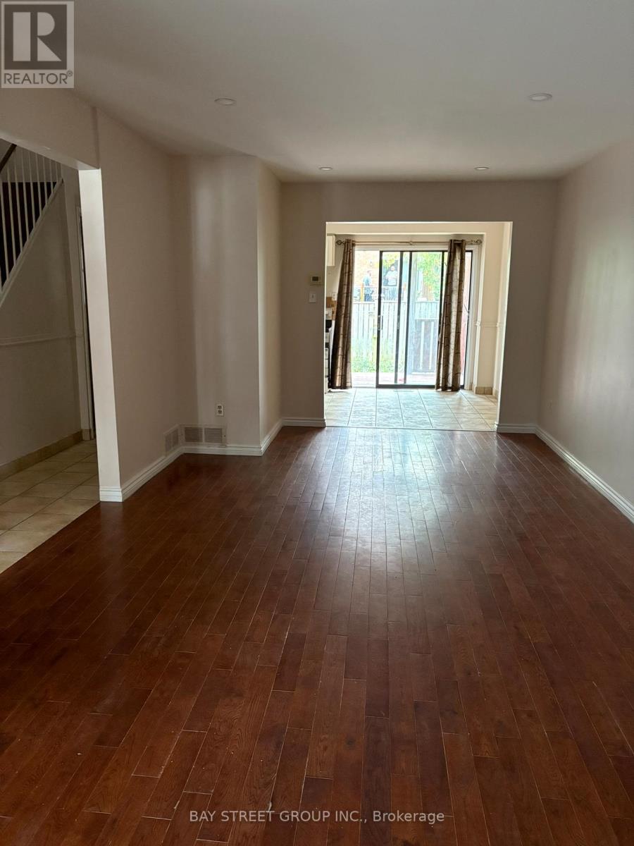 16 Tinti Place, Vaughan, Ontario  L4J 5B2 - Photo 10 - N13860242