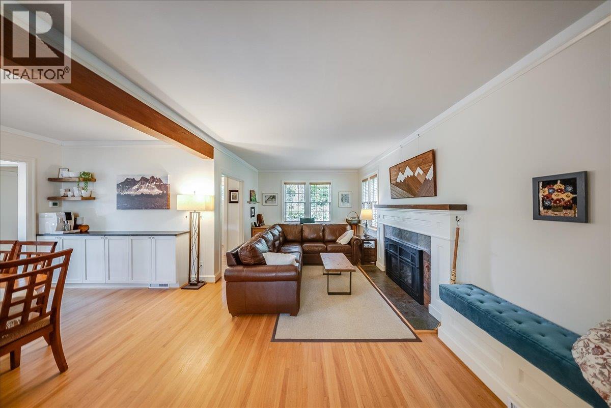 1760 Park Street, Rossland, British Columbia  V0G 1Y0 - Photo 13 - 10402673
