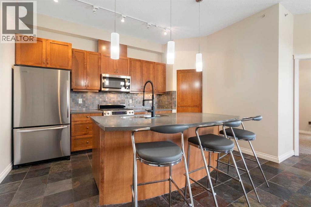 405, 6 Hemlock Crescent Sw, Calgary, Alberta  T3C 2Z1 - Photo 7 - A2345276