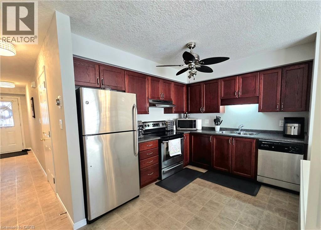 286 Sophia Crescent, Kitchener, Ontario  N2R 1X9 - Photo 11 - 40866989