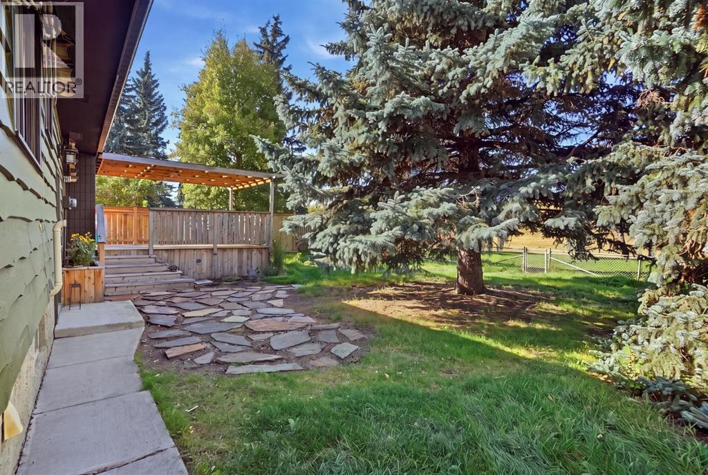 652 Oakwood Place Sw, Calgary, Alberta  T2V 0K5 - Photo 20 - A2338234