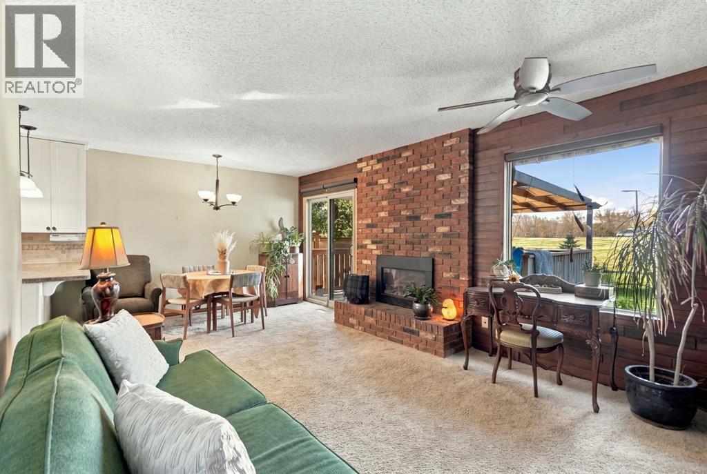 652 Oakwood Place Sw, Calgary, Alberta  T2V 0K5 - Photo 8 - A2338234