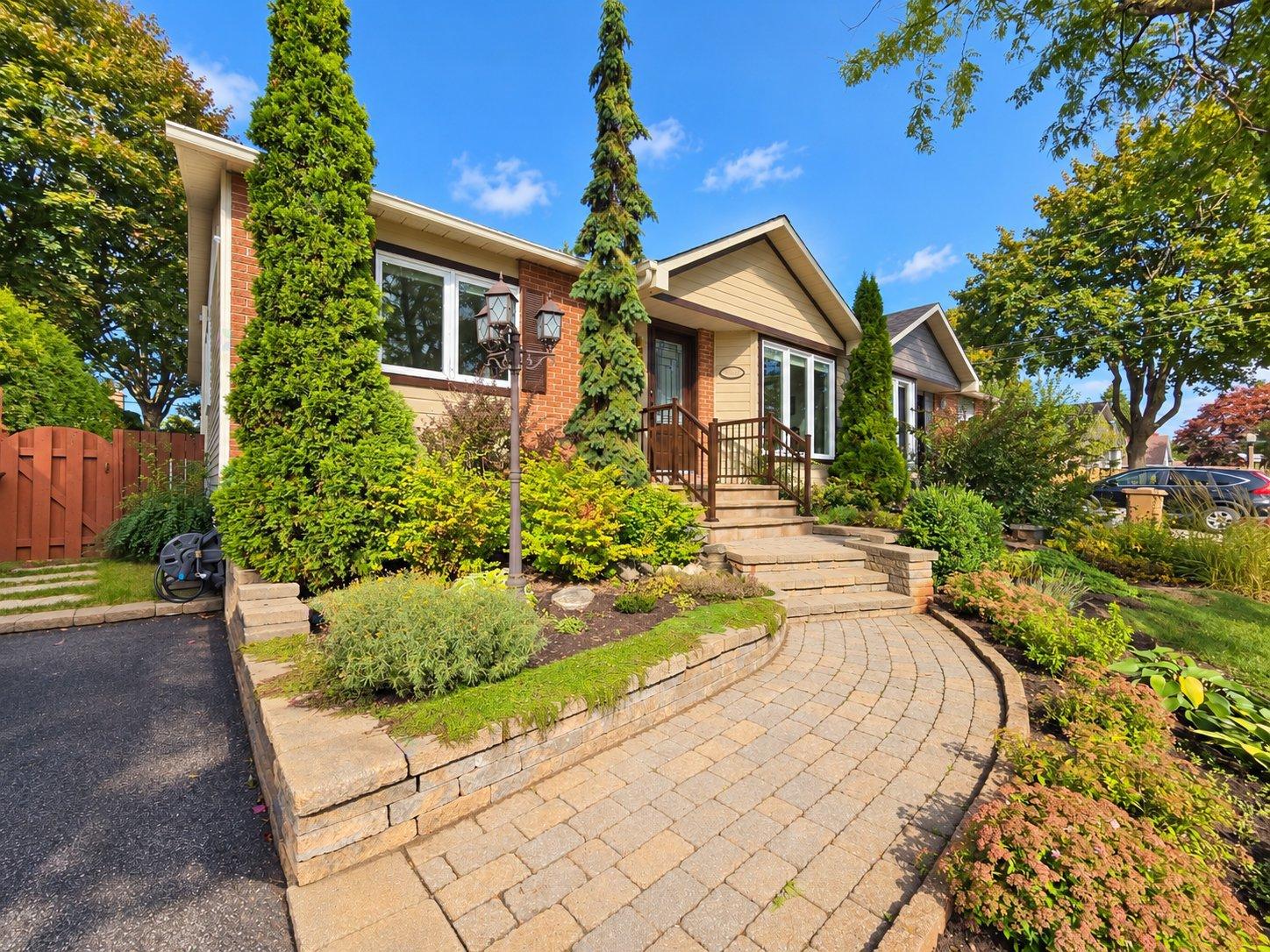 3919 Rue Germain Terrebonne (Terrebonne) Quebec Canada J6X2N3