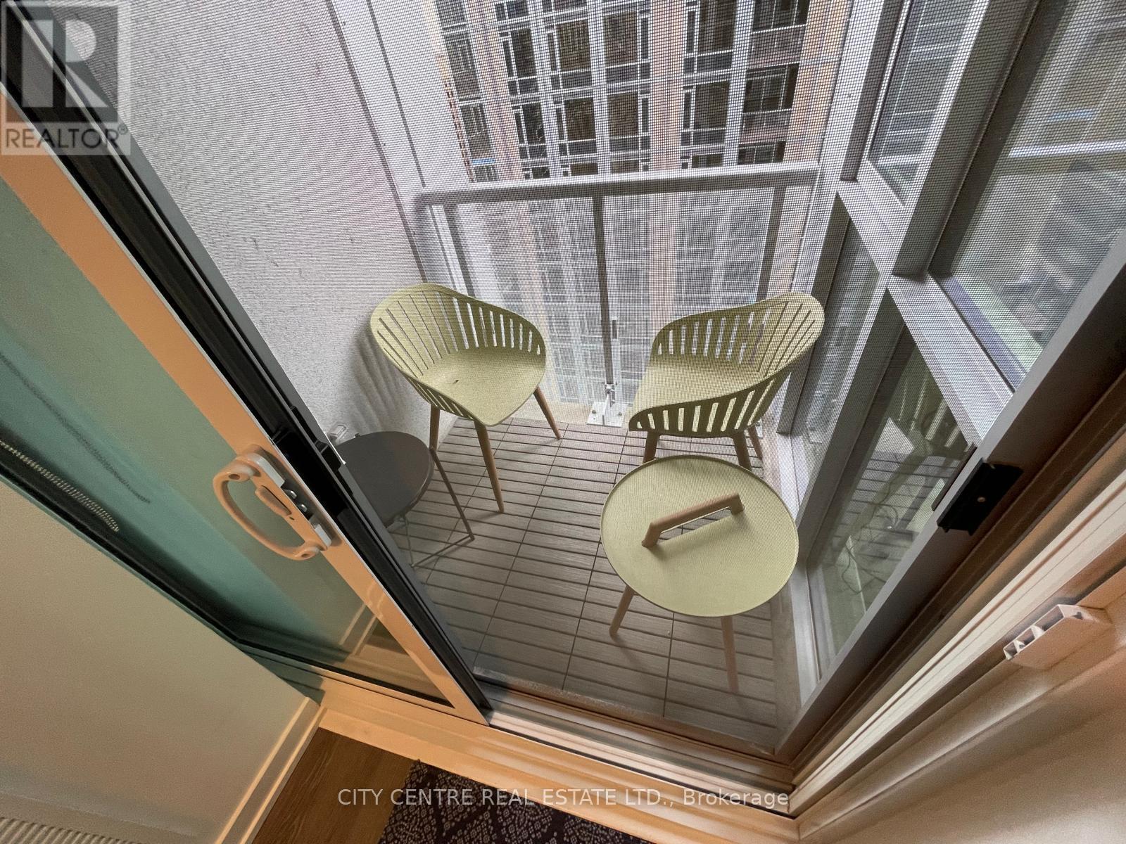 1602 - 1 Yorkville Avenue, Toronto, Ontario  M4W 0B1 - Photo 17 - C13860246