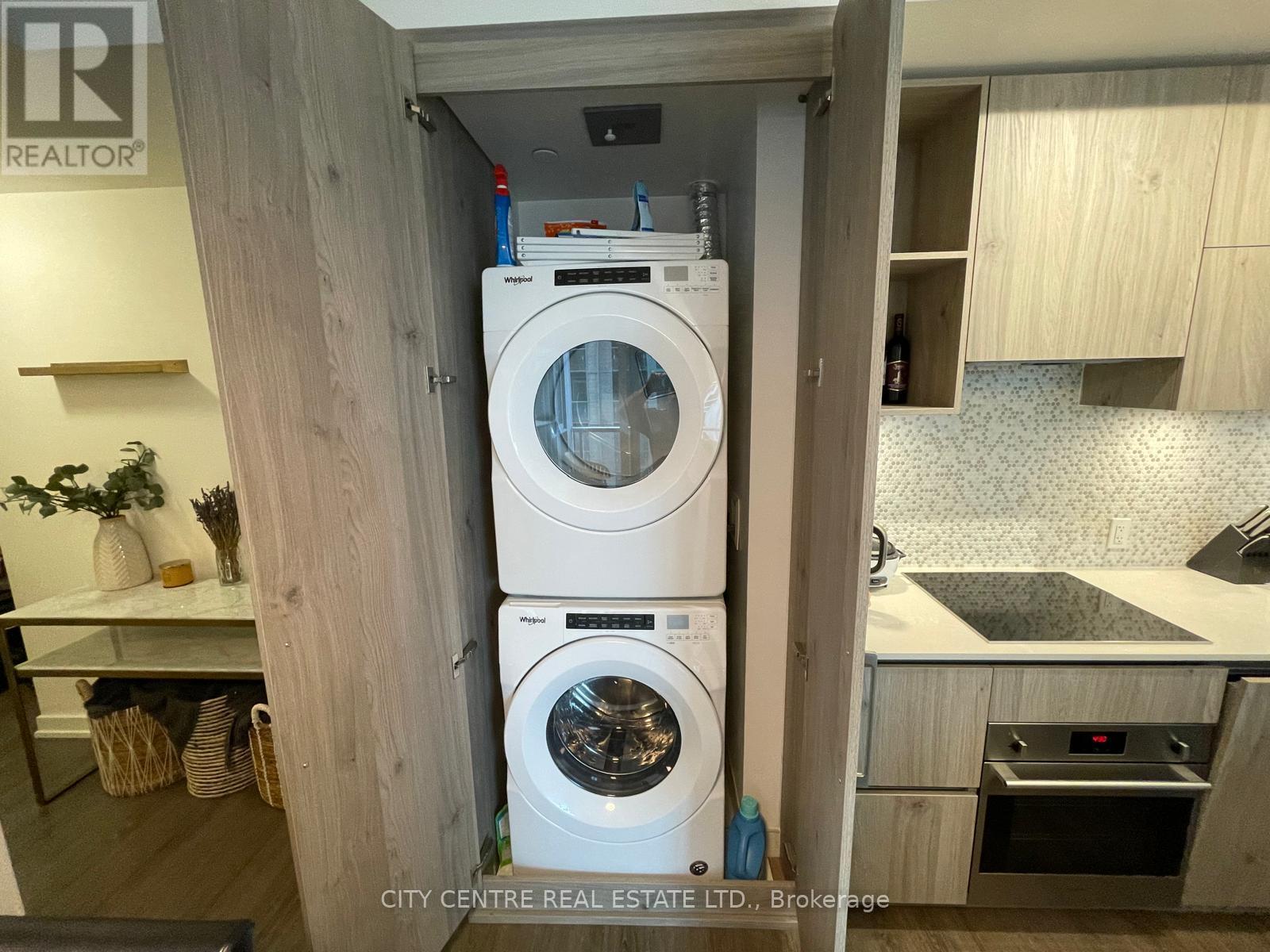 1602 - 1 Yorkville Avenue, Toronto, Ontario  M4W 0B1 - Photo 26 - C13860246