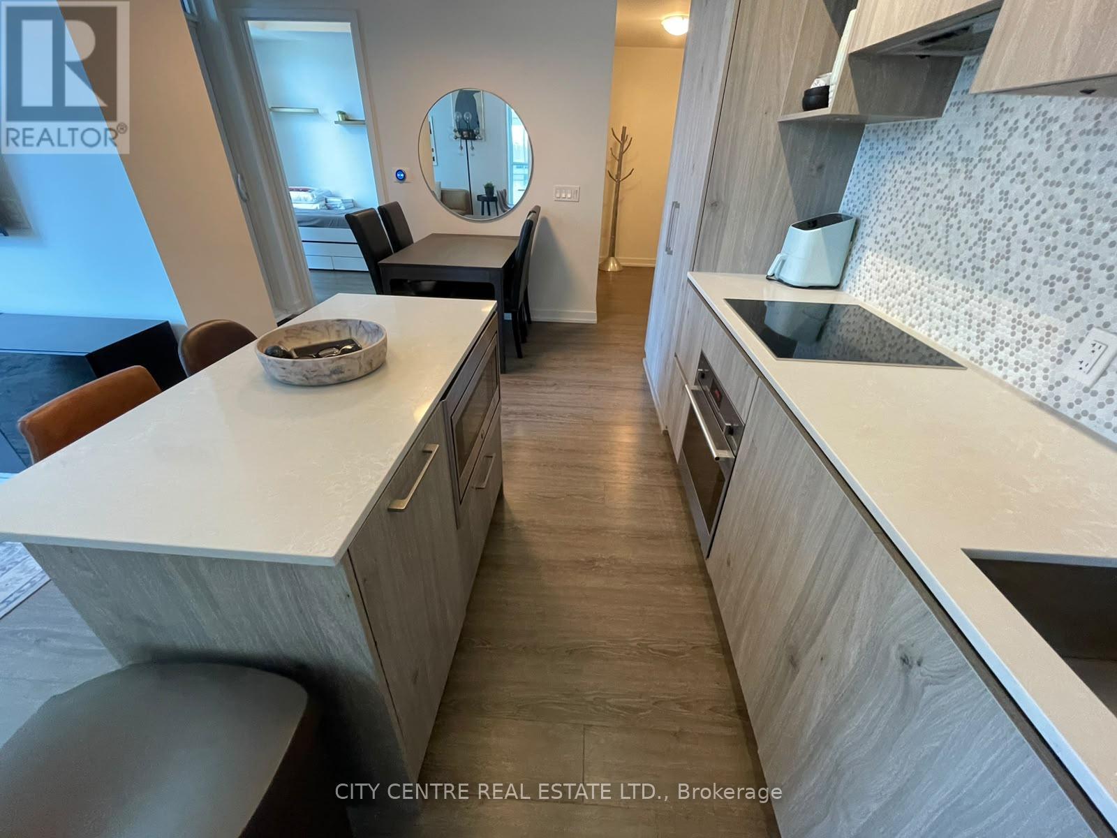 1602 - 1 Yorkville Avenue, Toronto, Ontario  M4W 0B1 - Photo 4 - C13860246