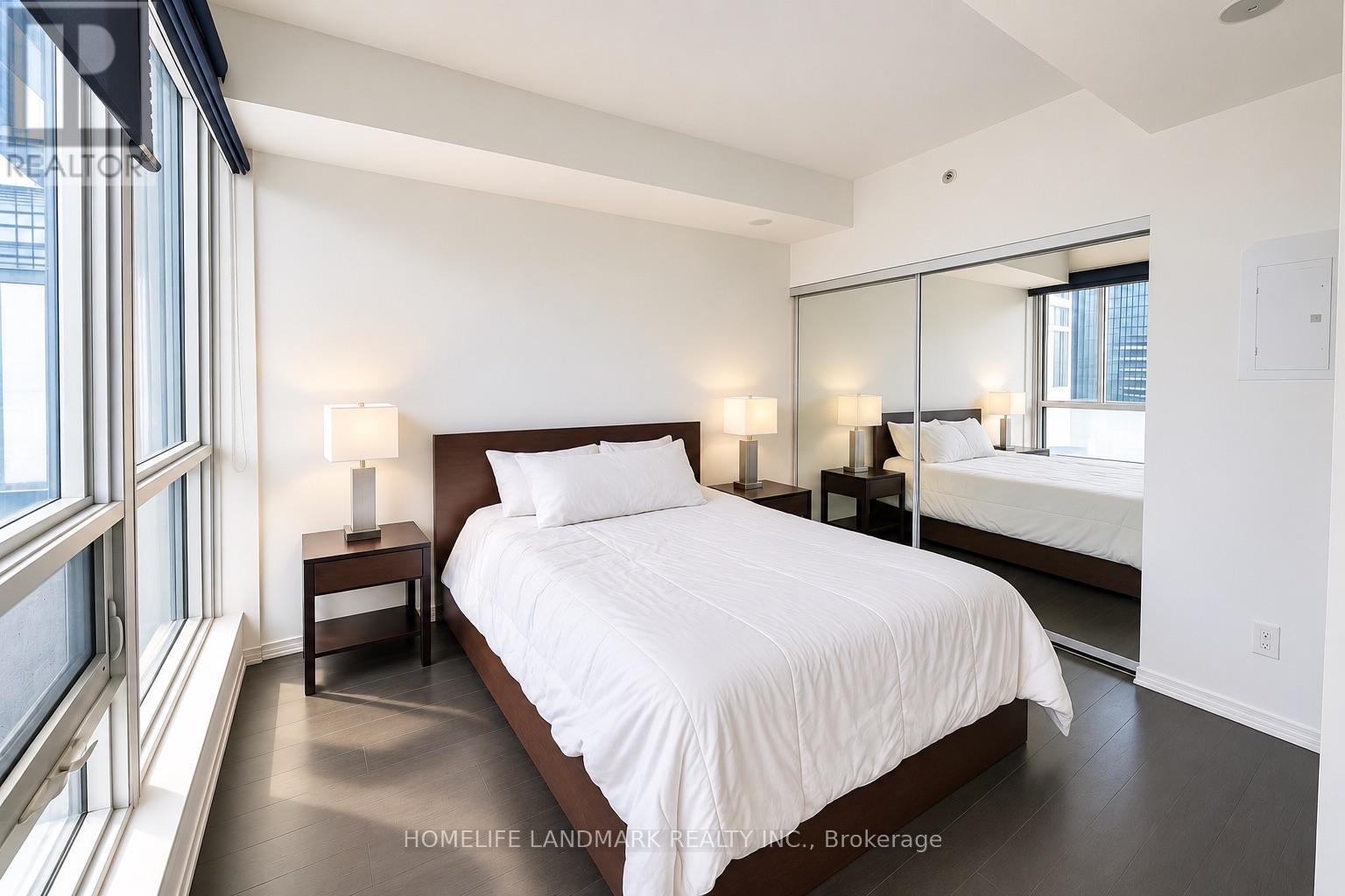 3610 - 70 Temperance Street, Toronto, Ontario  M5H 0B1 - Photo 3 - C13860252