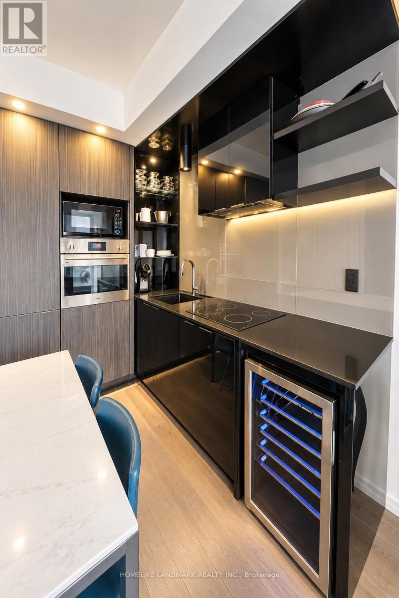 3610 - 70 Temperance Street, Toronto, Ontario  M5H 0B1 - Photo 4 - C13860252