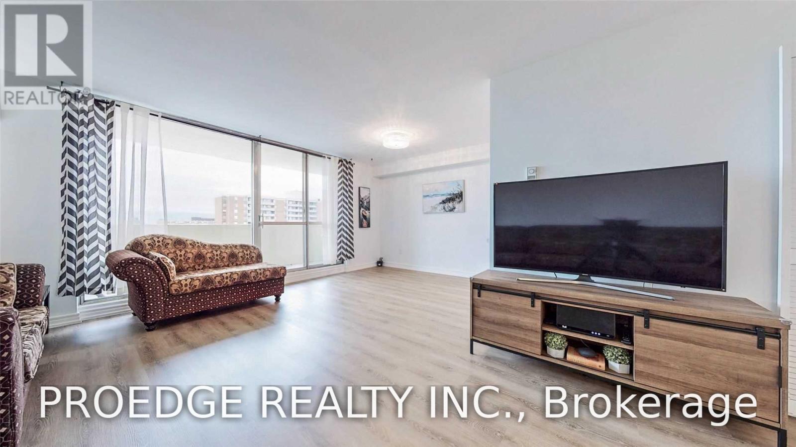 2507 - 5 Massey Square, Toronto, Ontario  M4C 5L5 - Photo 12 - E13860256