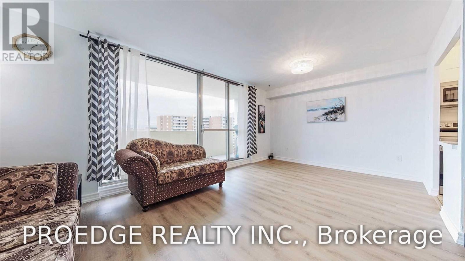 2507 - 5 Massey Square, Toronto, Ontario  M4C 5L5 - Photo 15 - E13860256