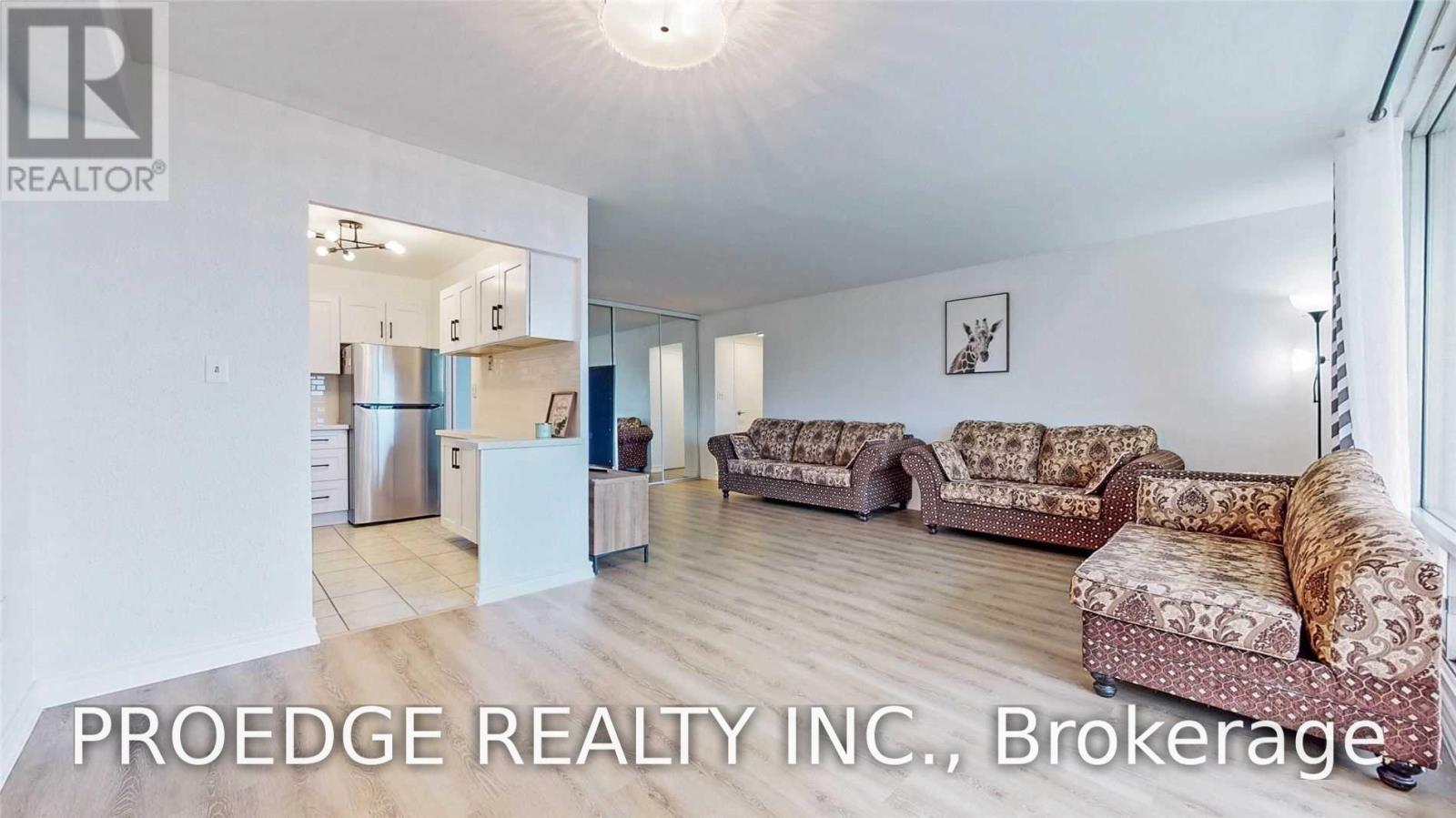 2507 - 5 Massey Square, Toronto, Ontario  M4C 5L5 - Photo 17 - E13860256
