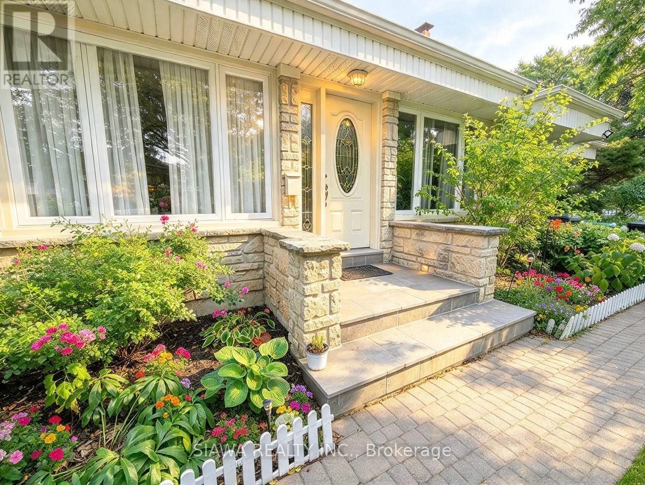 6789 SHELTER BAY ROAD, Mississauga, Ontario