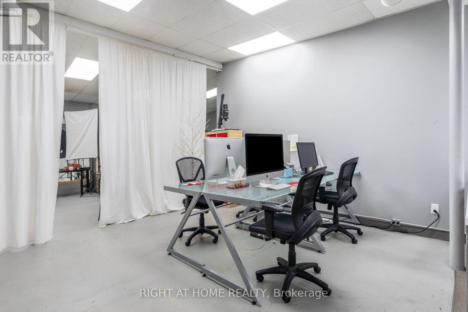 1439 Legion Road, Burlington, Ontario  L7S 1W5 - Photo 4 - W13860258