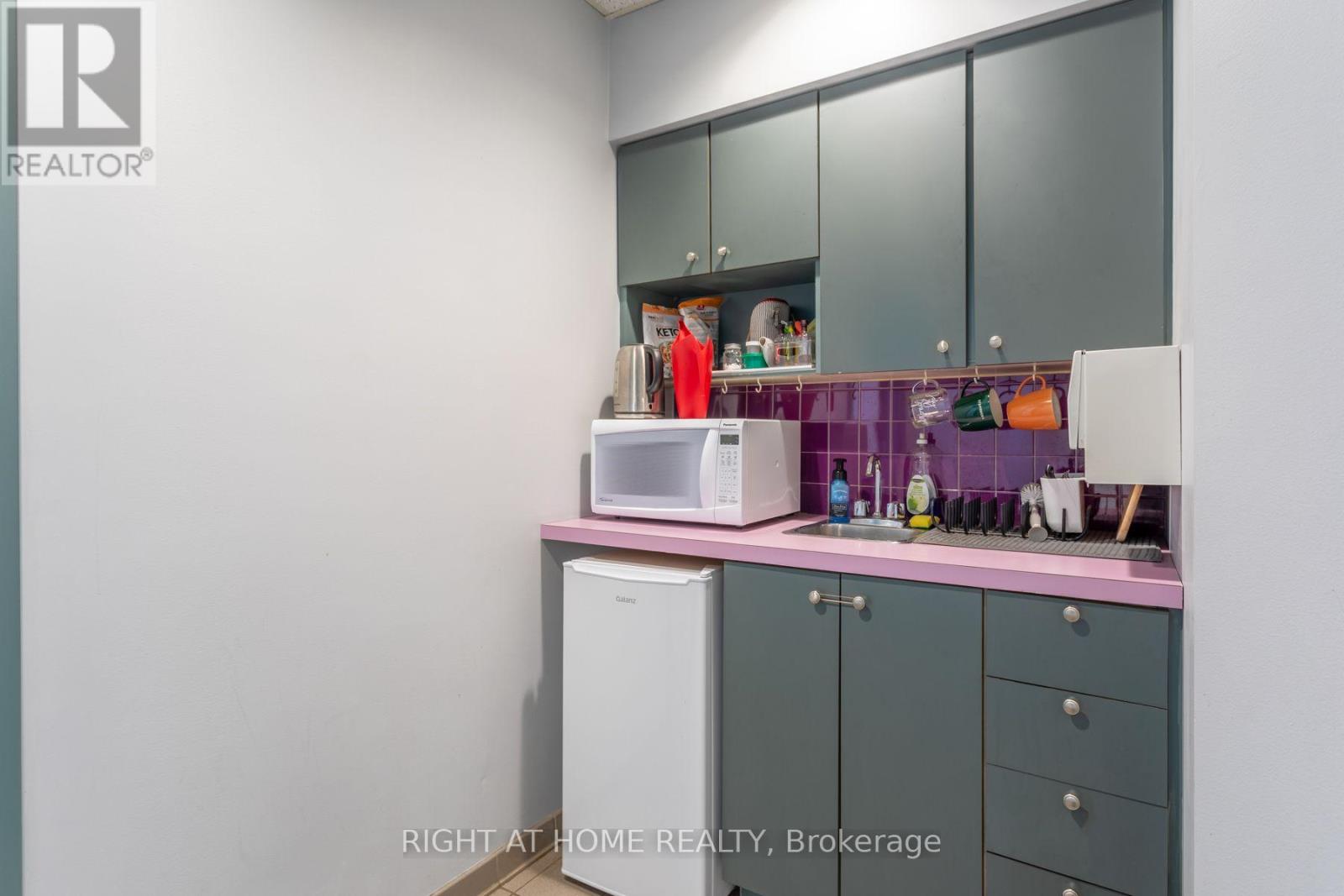 1439 Legion Road, Burlington, Ontario  L7S 1W5 - Photo 8 - W13860258
