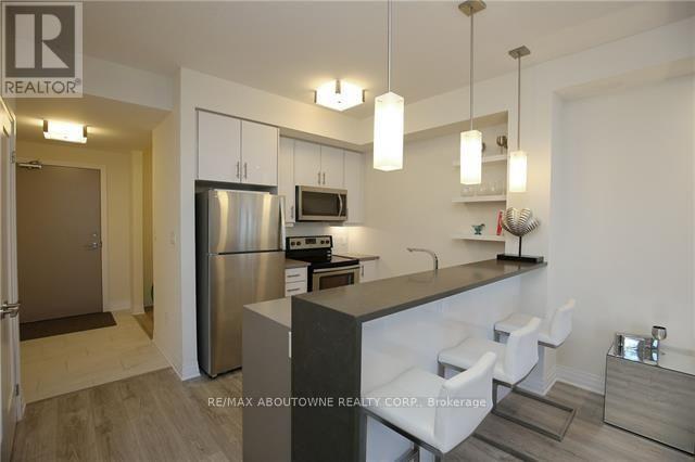 101 - 10 Concord Place, Grimsby, Ontario  L3M 0G6 - Photo 7 - X13860254