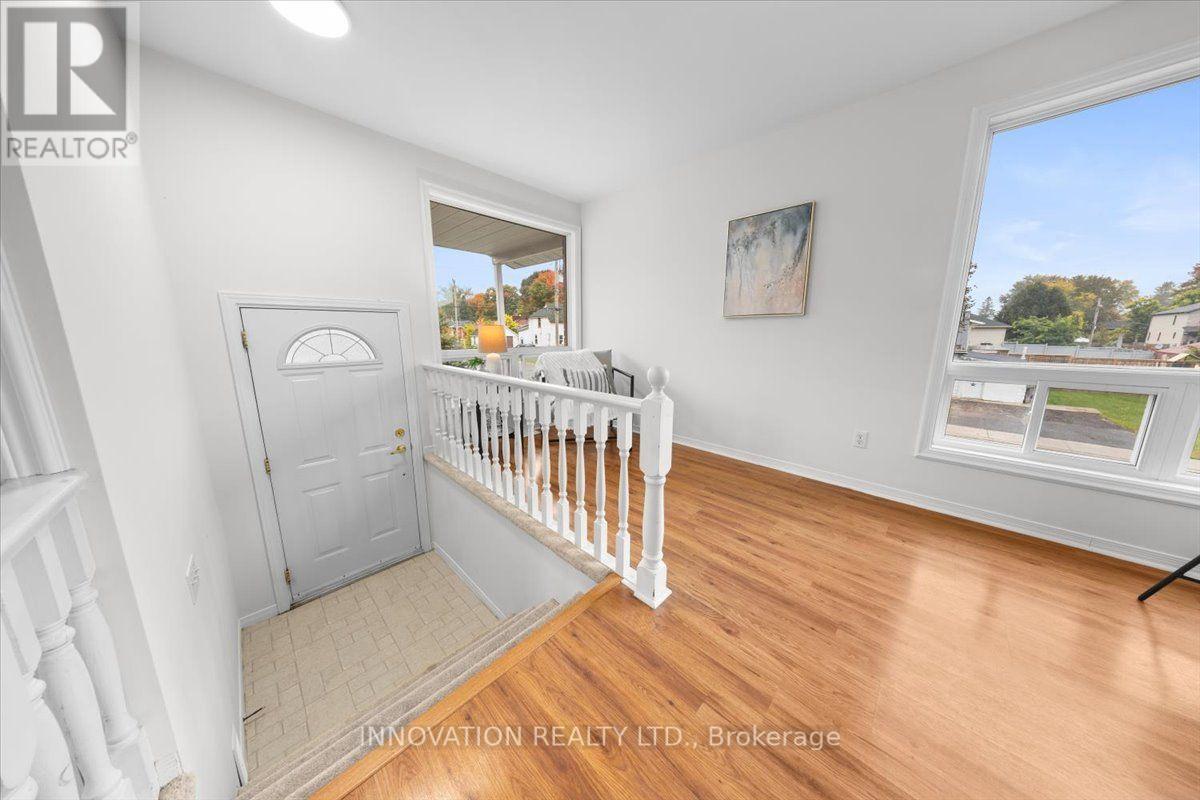93 Park Avenue, Carleton Place, Ontario  K7C 2H4 - Photo 3 - X13860280