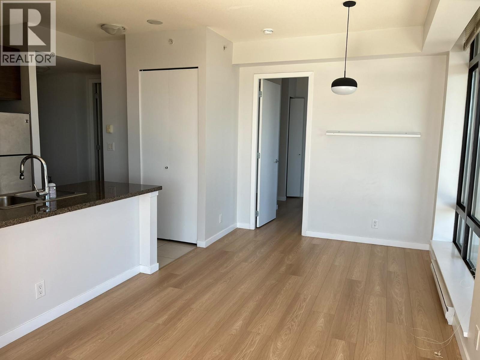 2501 2355 Madison Avenue, Burnaby, British Columbia  V5C 0B3 - Photo 2 - R3160526