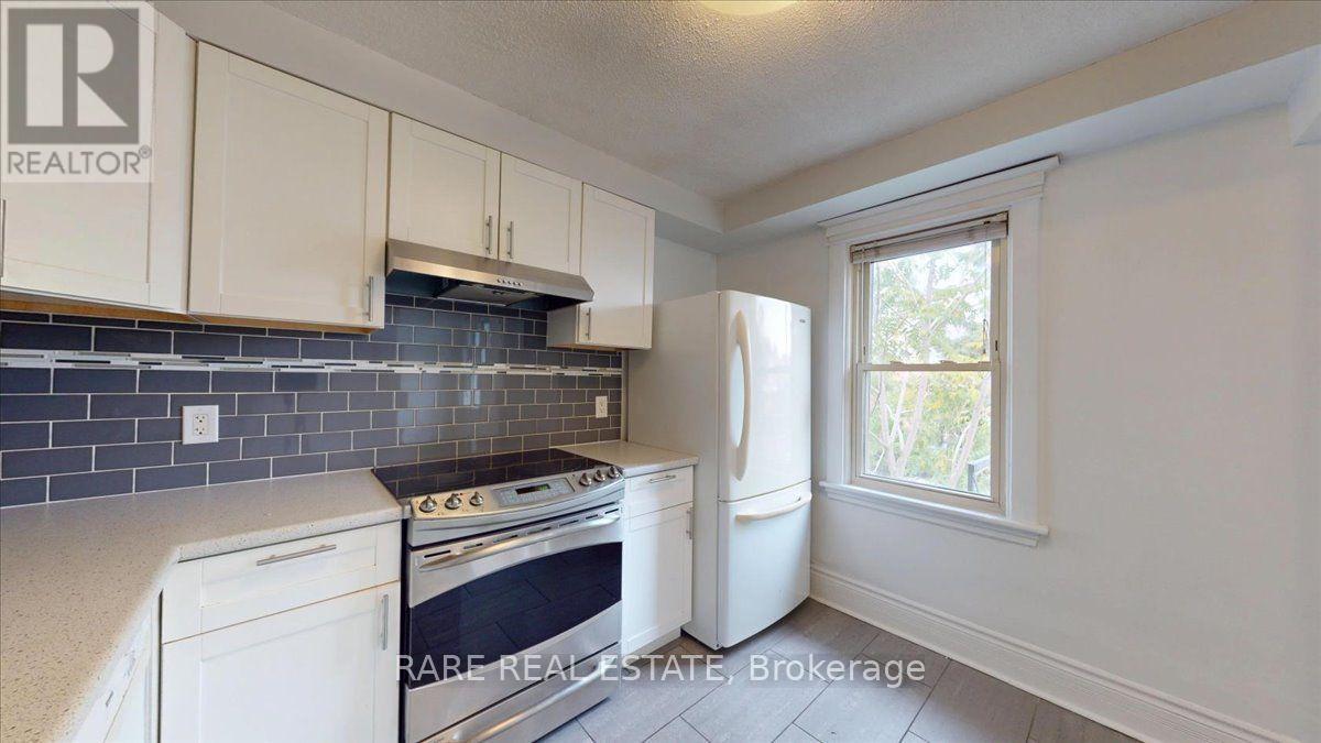 2 - 8 Balsam Avenue N, Hamilton, Ontario  L8L 6Y2 - Photo 11 - X13860276