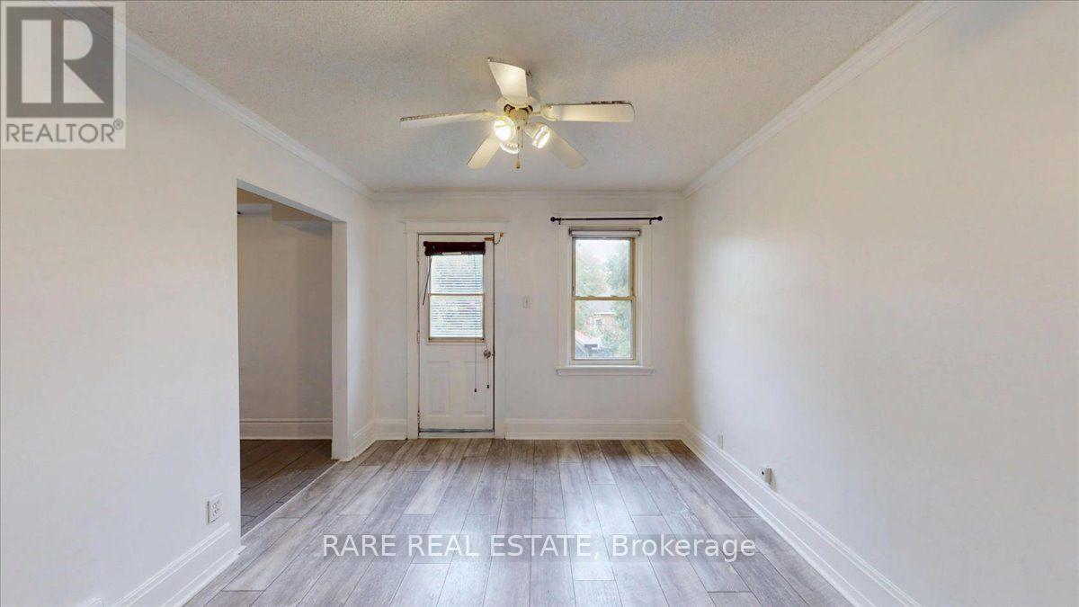 2 - 8 Balsam Avenue N, Hamilton, Ontario  L8L 6Y2 - Photo 6 - X13860276