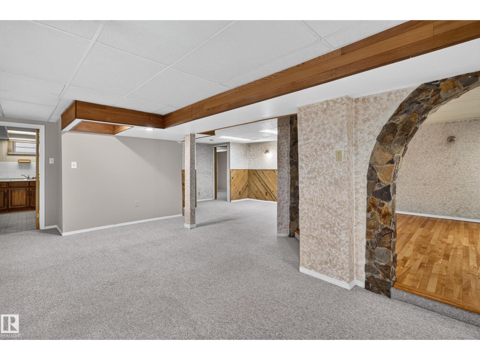 13315 30 ST NW