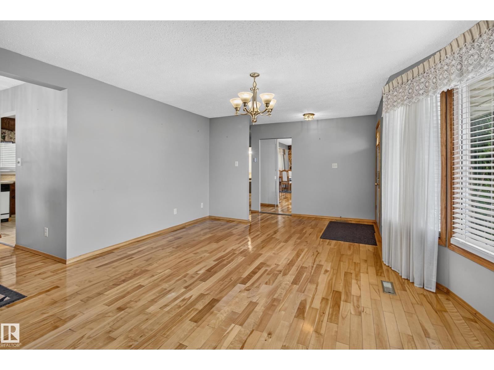 13315 30 ST NW