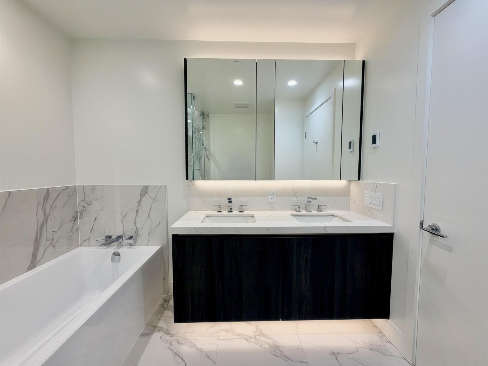 1405 1475 Foster Street, Surrey, British Columbia  V4B 0C9 - Photo 19 - R3172190