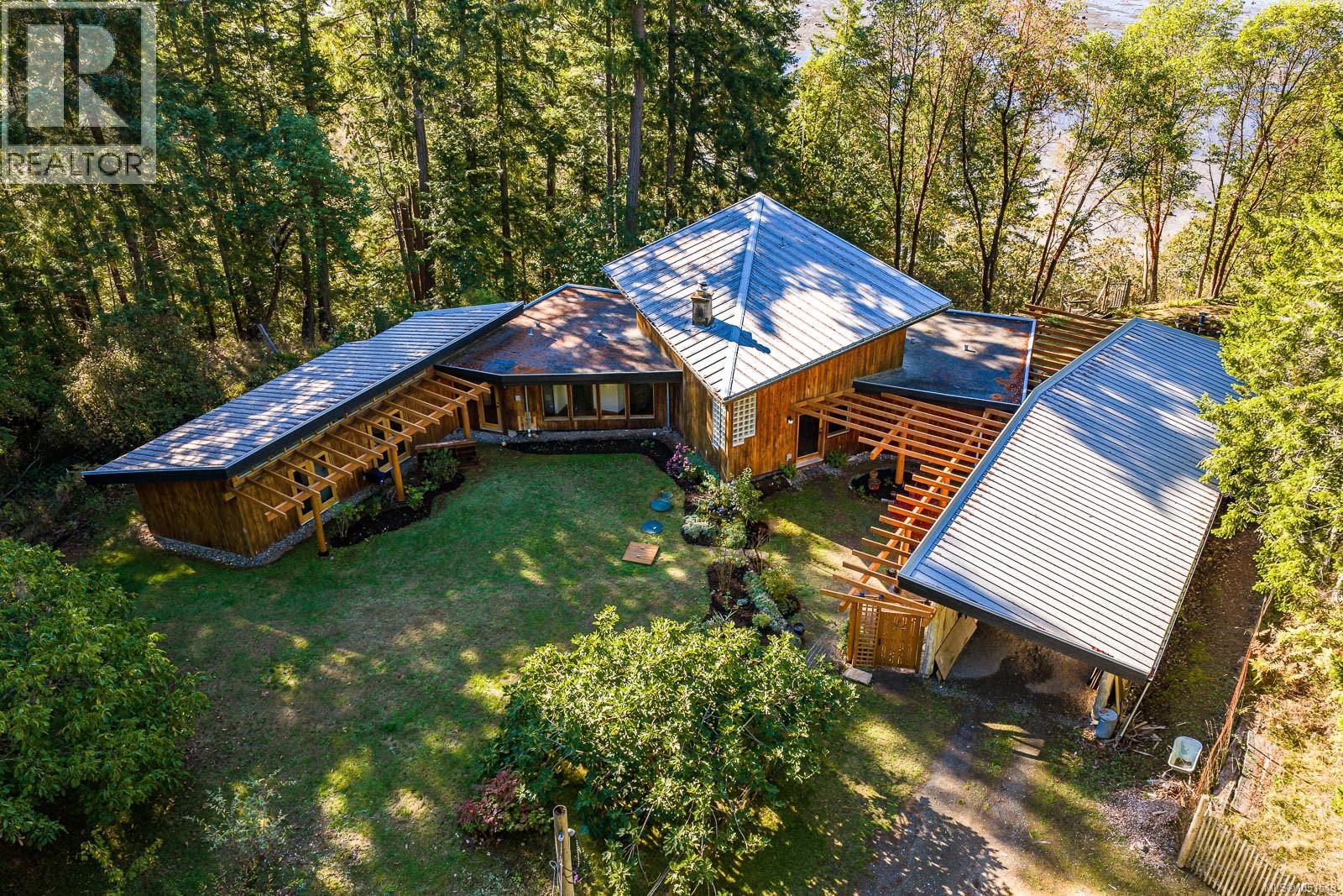 6161 Lacon Rd, Denman Island, British Columbia  V0R 1T0 - Photo 56 - 1051543