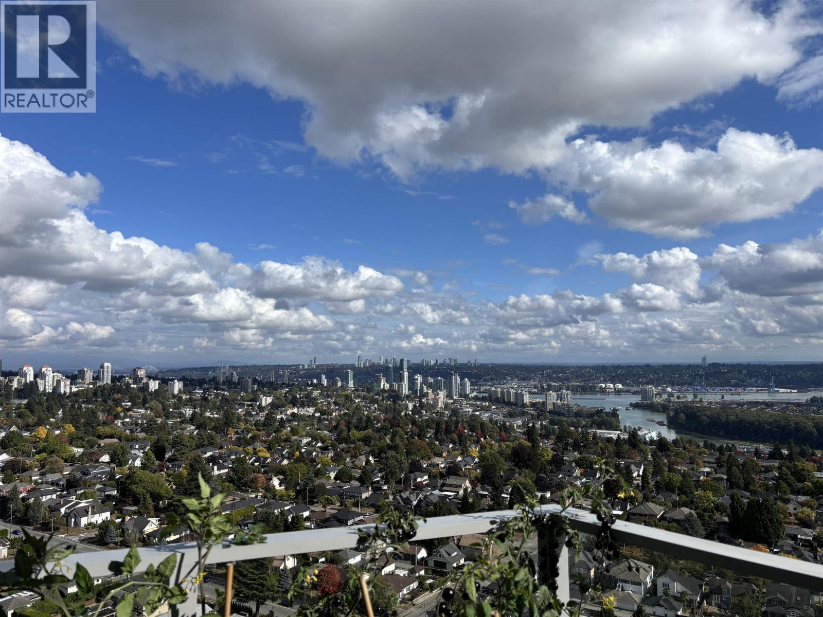 2401 7769 PARK CRESCENT