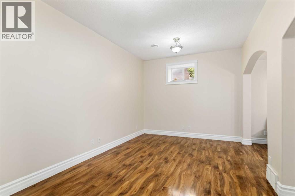 146 Maclaren Crescent