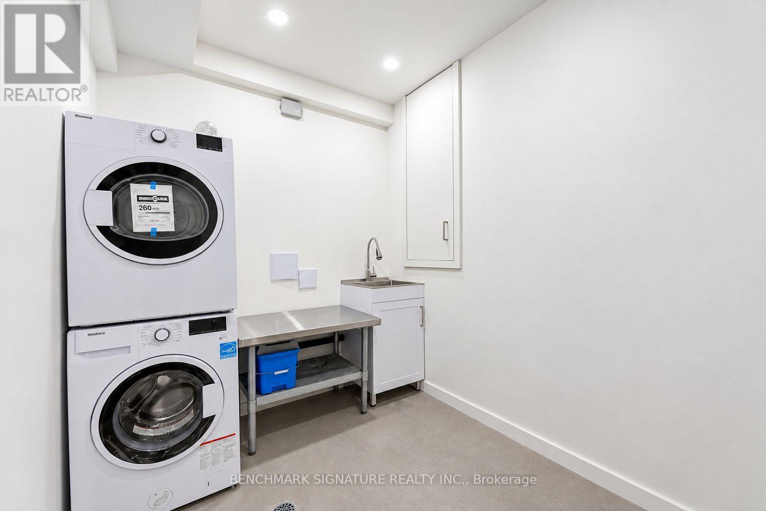 Lower - 301 Euclid Avenue, Toronto, Ontario  M6J 2K1 - Photo 23 - C13860320