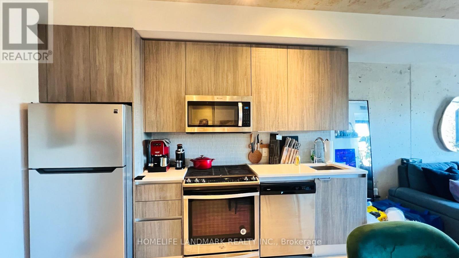 506 - 246 Logan Avenue, Toronto, Ontario  M4M 0E9 - Photo 9 - E13860338